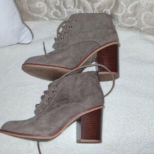 Qupid Grayish Taupe  Lace-Up Heeled Boots